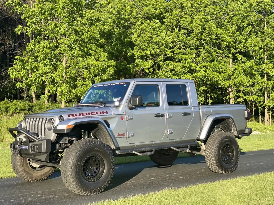 2020 Jeep JT Gladiator - Image 11 of 31