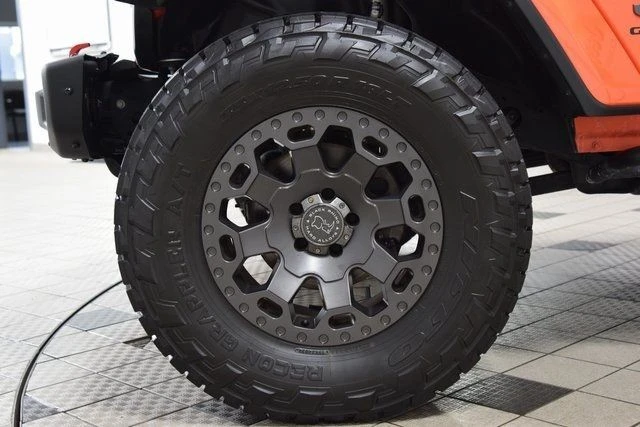 2020 Jeep JT Gladiator - Image 19 of 31