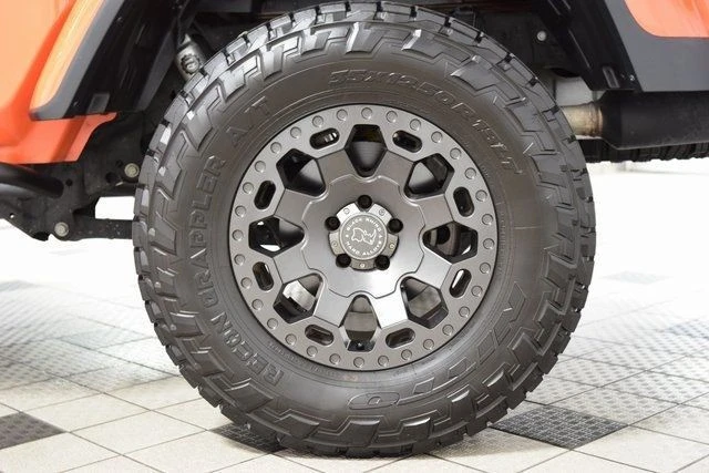 2020 Jeep JT Gladiator - Image 18 of 31