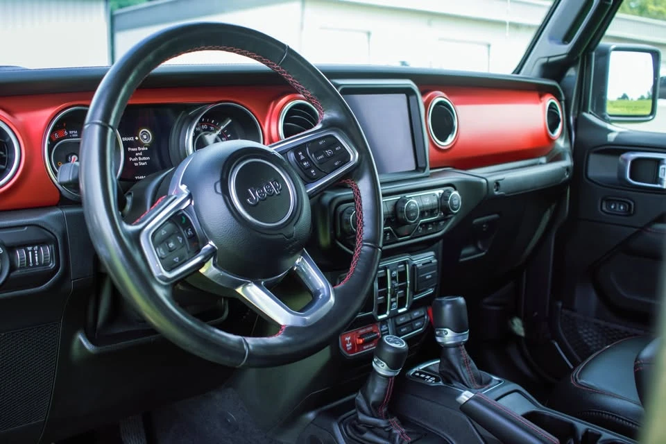 2020 Jeep JT Gladiator - Image 13 of 20