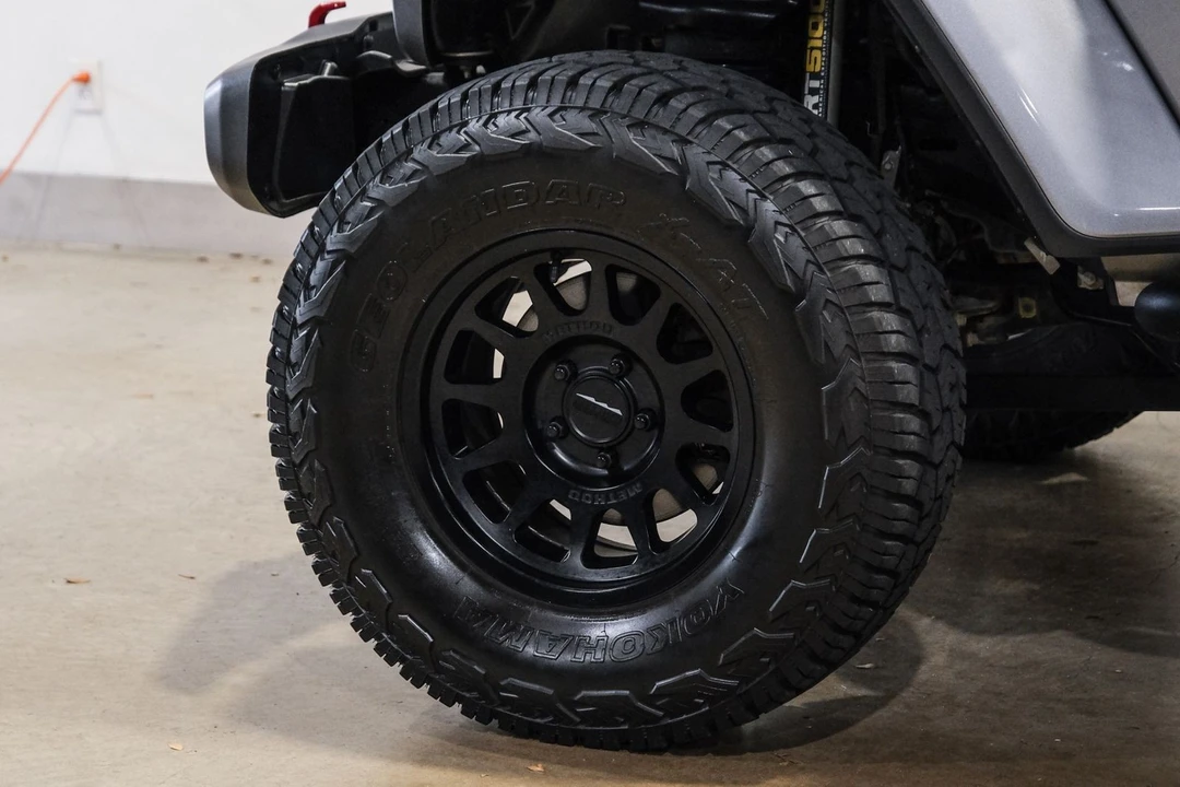 2020 Jeep JT Gladiator - Image 8 of 12