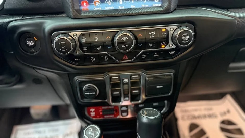 2020 Jeep JT Gladiator - Image 11 of 20
