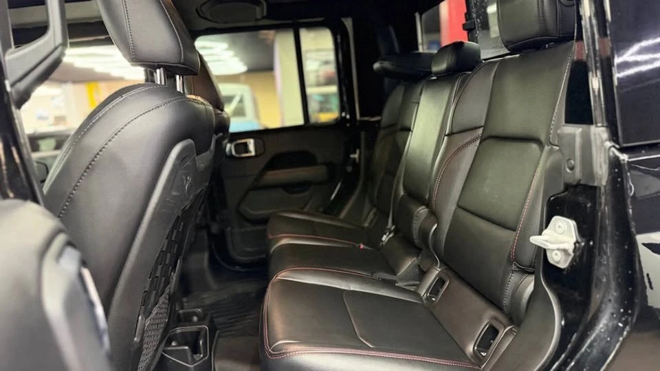 2020 Jeep JT Gladiator - Image 17 of 20