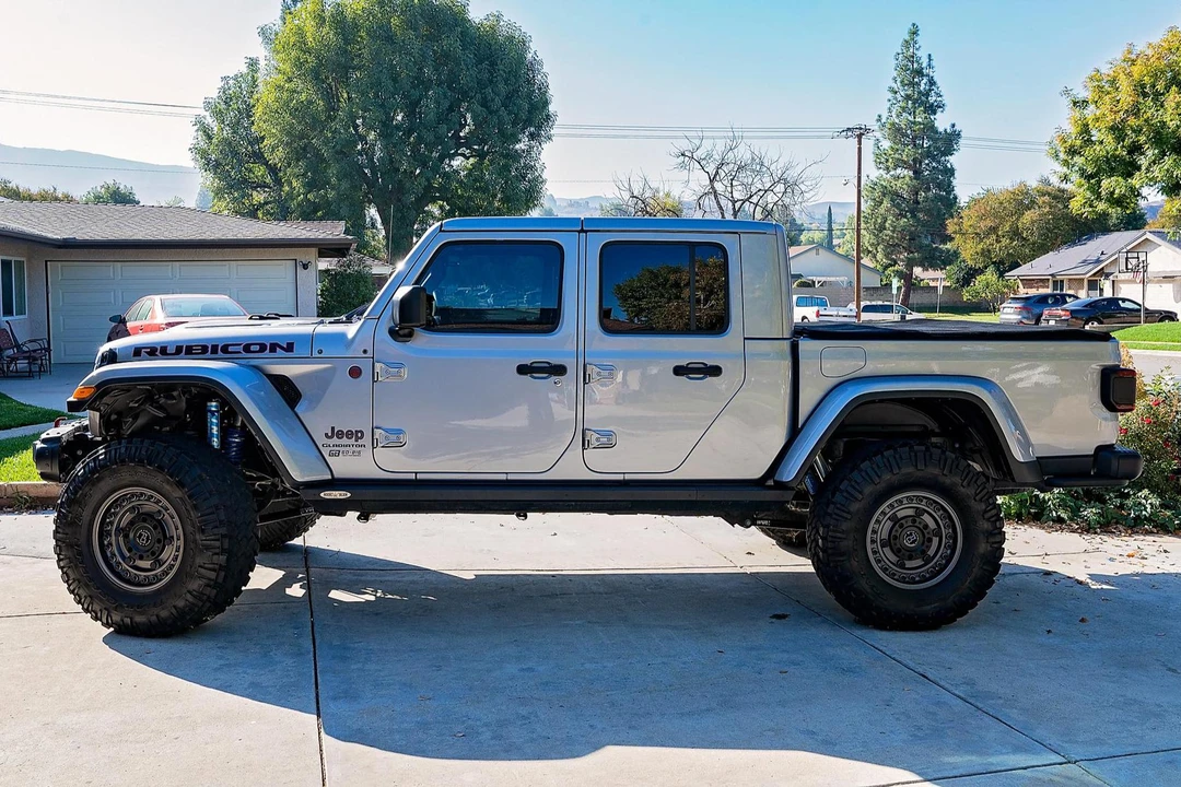 2020 Jeep JT Gladiator - Image 3 of 31