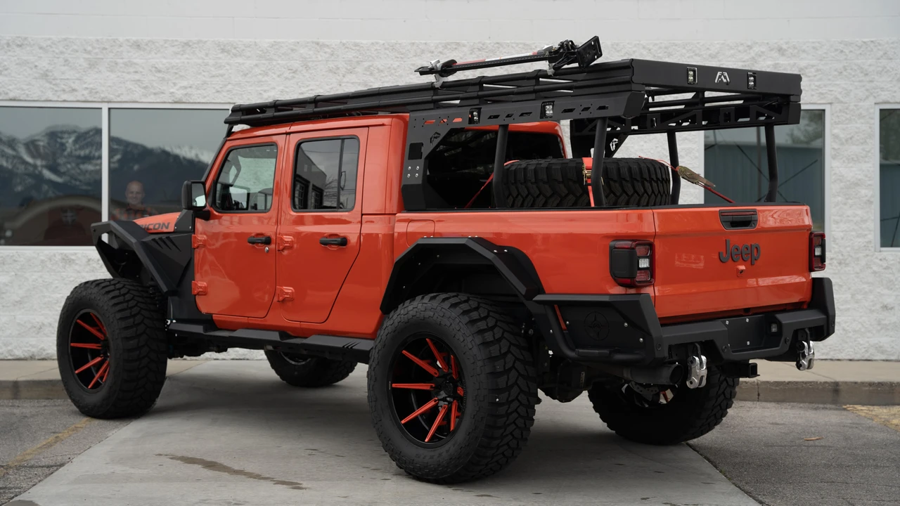2020 Jeep JT Gladiator - Image 11 of 31