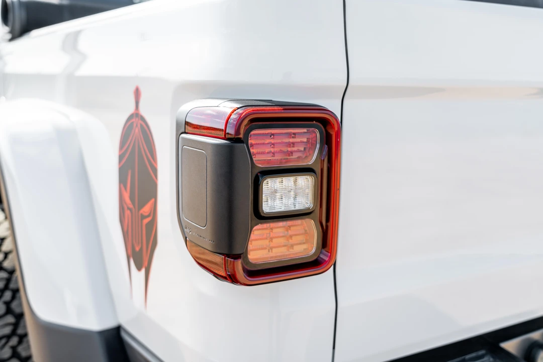 2020 Jeep JT Gladiator - Image 25 of 31