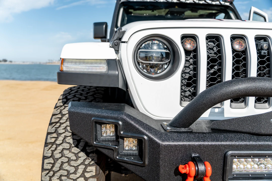 2020 Jeep JT Gladiator - Image 18 of 31