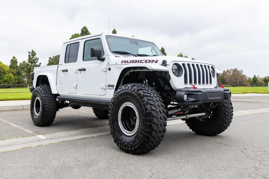 2020 Jeep JT Gladiator - Image 17 of 31