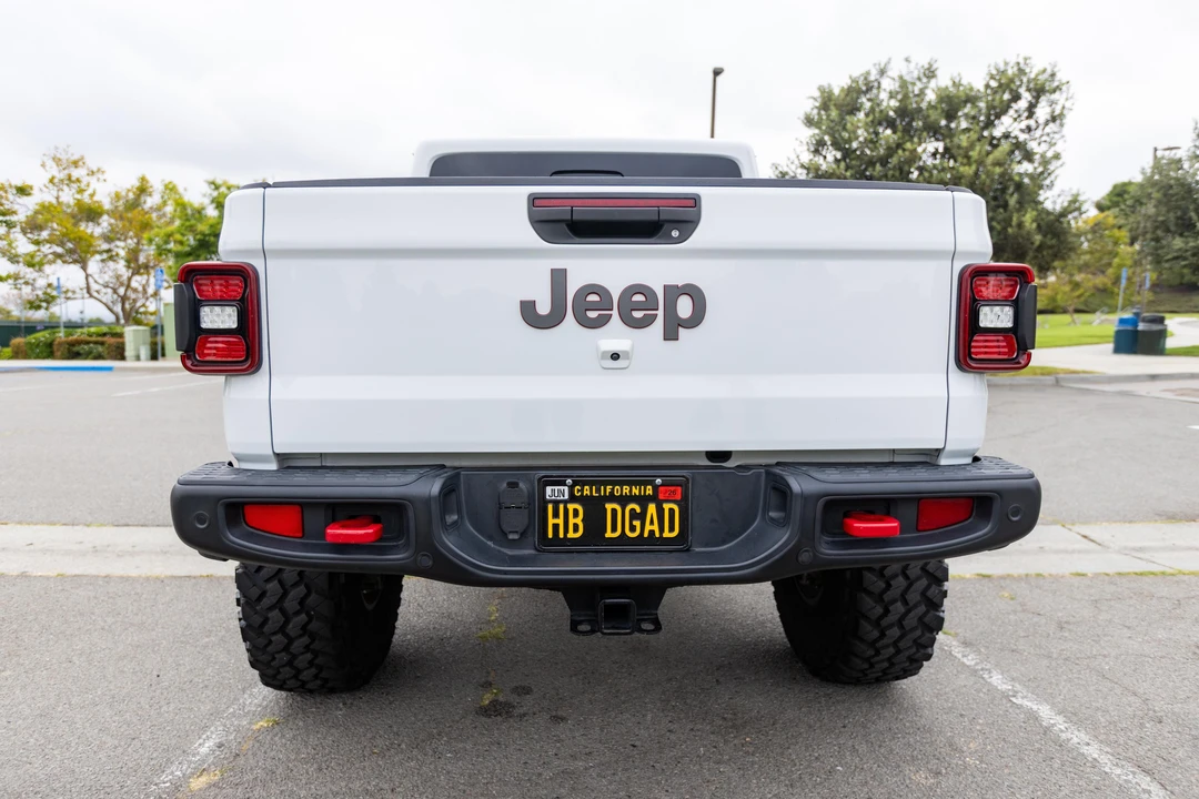 2020 Jeep JT Gladiator - Image 11 of 31