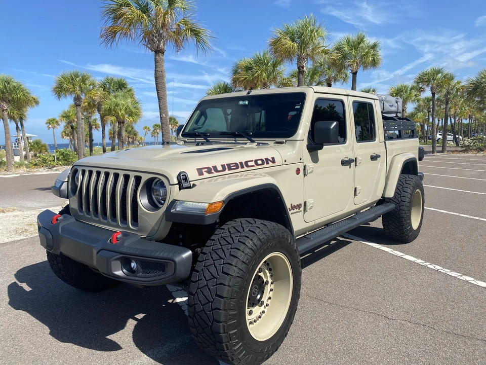 2020 Jeep JT Gladiator - Image 14 of 31