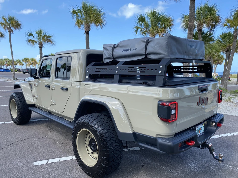 2020 Jeep JT Gladiator - Image 17 of 31
