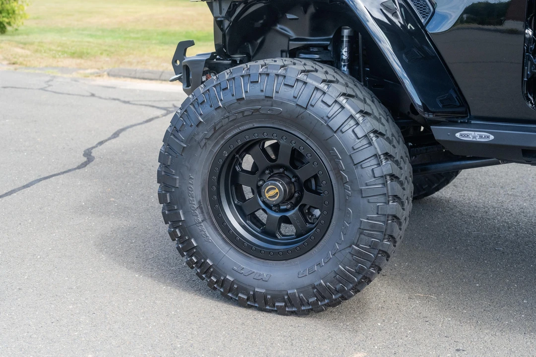 2020 Jeep JT Gladiator - Image 26 of 31