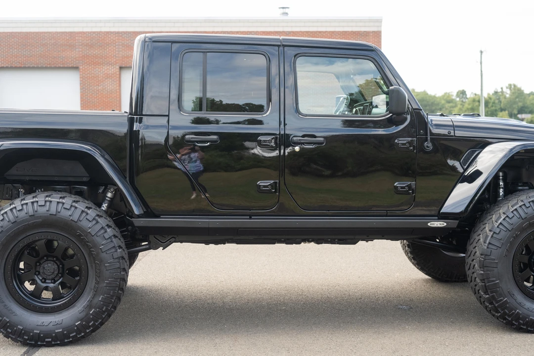 2020 Jeep JT Gladiator - Image 24 of 31