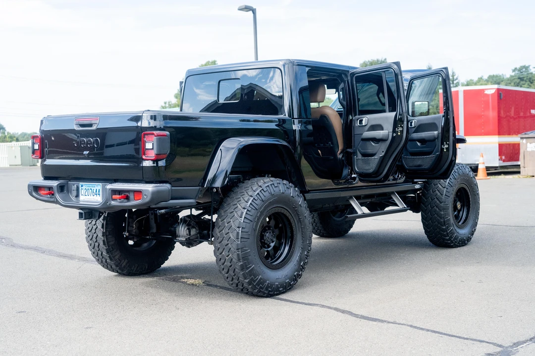 2020 Jeep JT Gladiator - Image 14 of 31