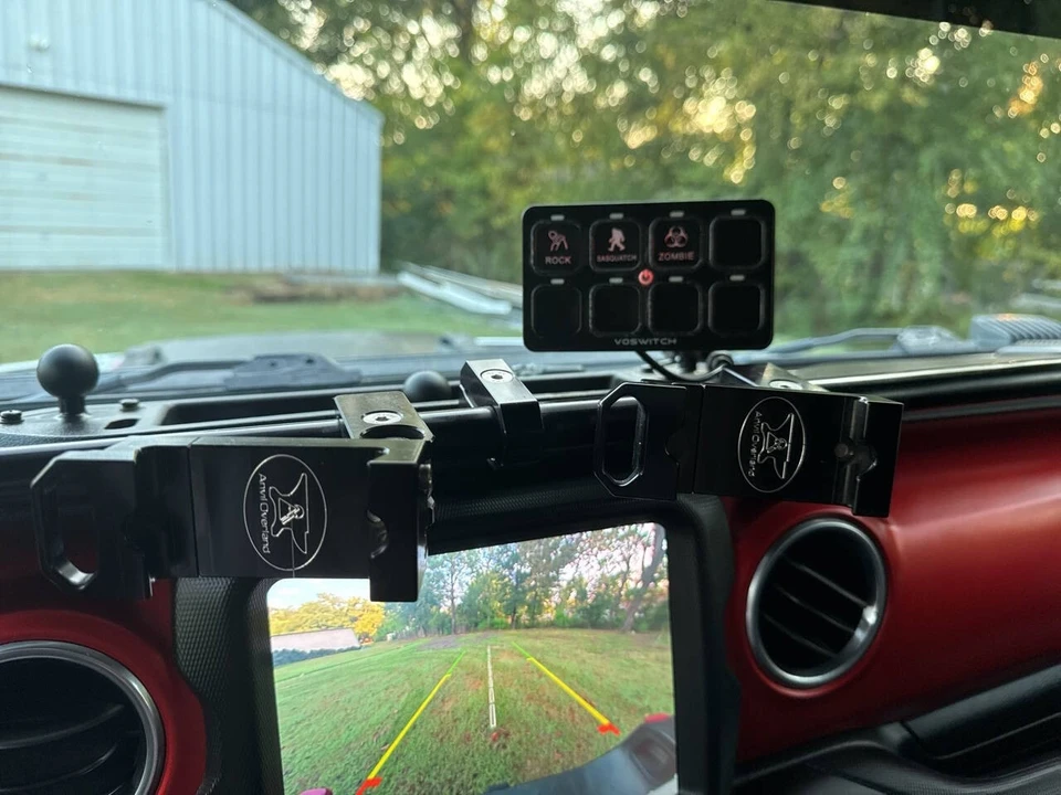 2020 Jeep JT Gladiator - Image 15 of 21