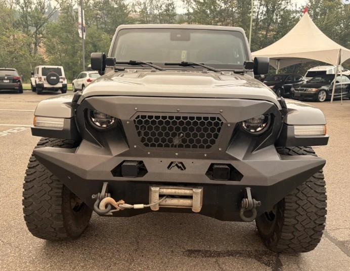 2020 Jeep JT Gladiator - Image 2 of 17