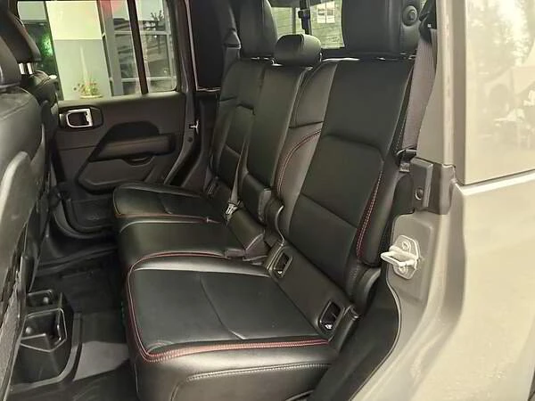 2020 Jeep JT Gladiator - Image 16 of 17