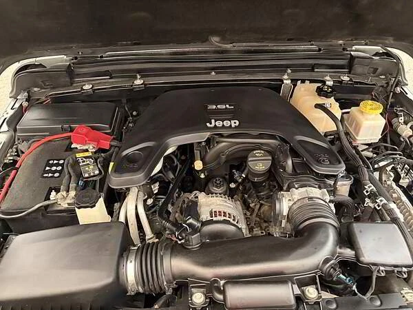 2020 Jeep JT Gladiator - Image 11 of 17