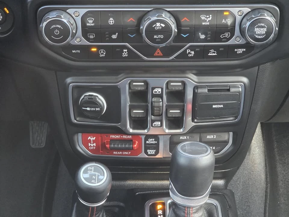 2020 Jeep JT Gladiator - Image 15 of 20