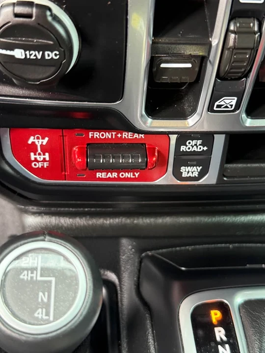 2020 Jeep JT Gladiator - Image 16 of 16