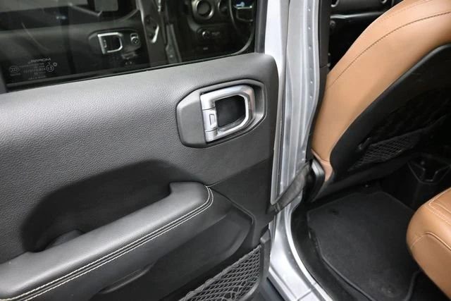 2020 Jeep JT Gladiator - Image 18 of 20
