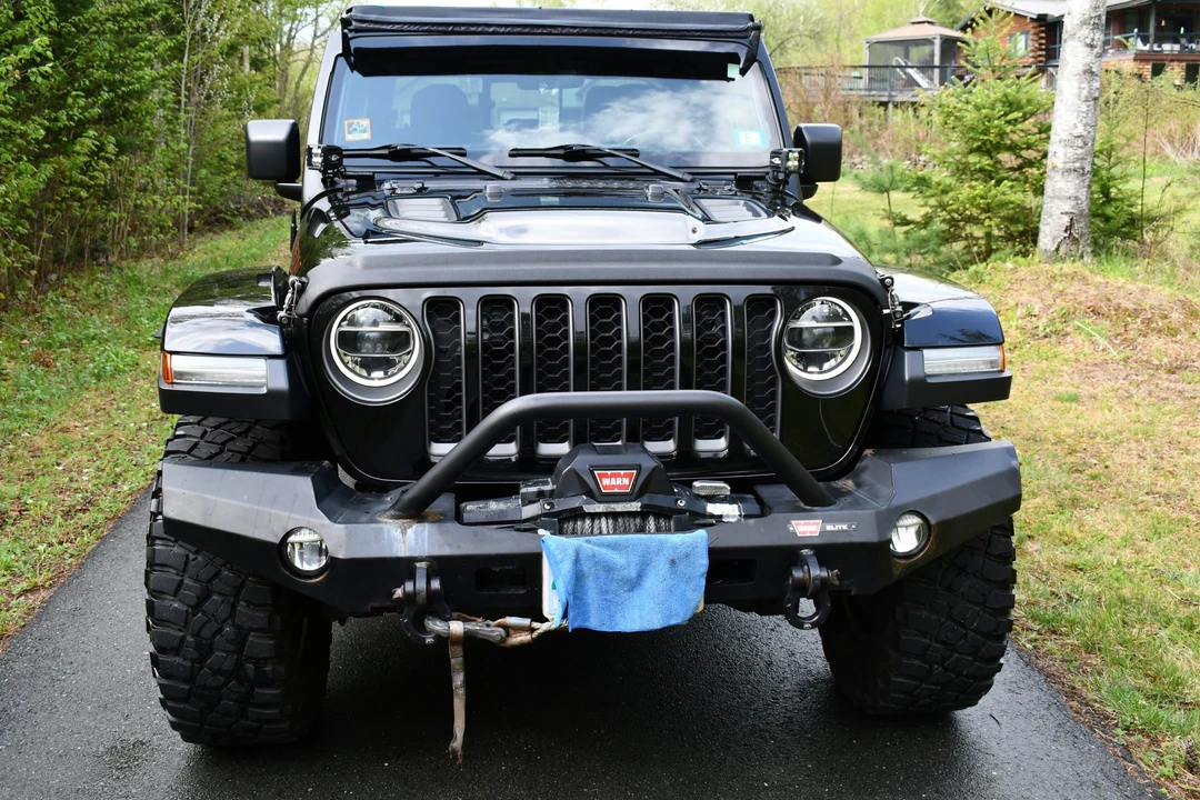 2020 Jeep JT Gladiator - Image 11 of 31