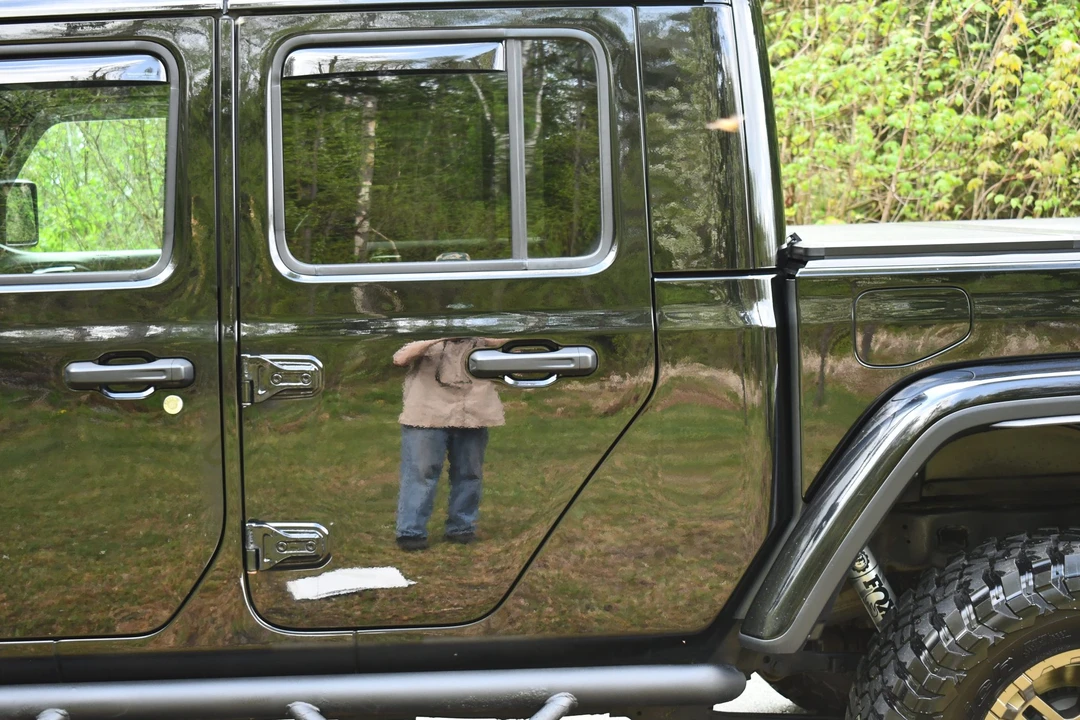 2020 Jeep JT Gladiator - Image 16 of 31