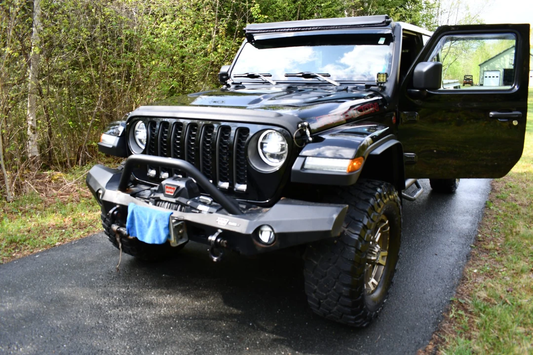 2020 Jeep JT Gladiator - Image 13 of 31