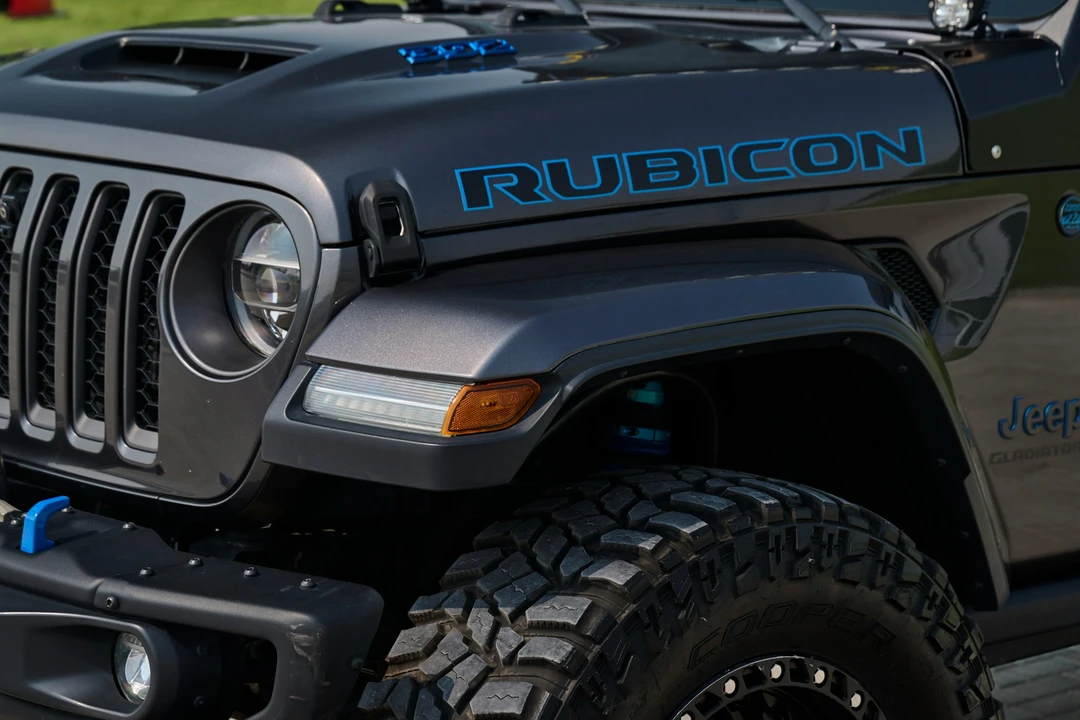 2020 Jeep JT Gladiator - Image 18 of 21