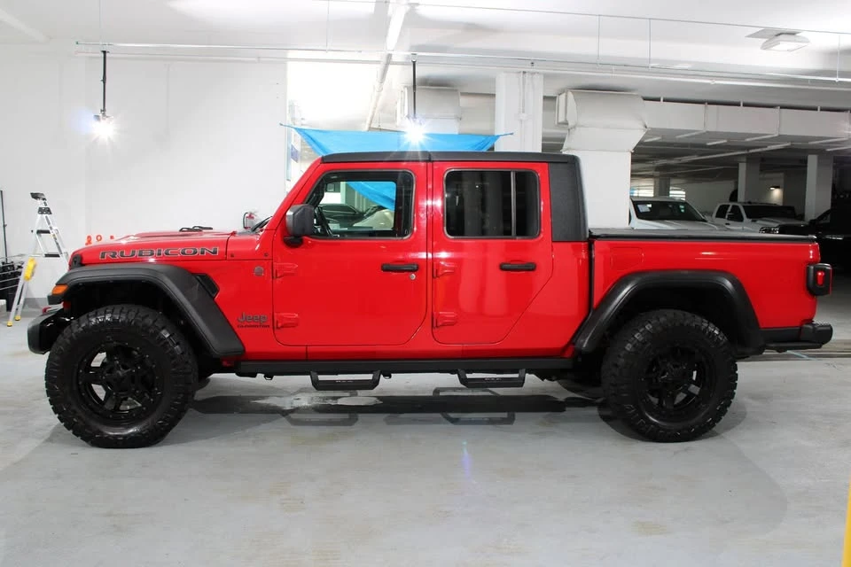2020 Jeep JT Gladiator - Image 2 of 20