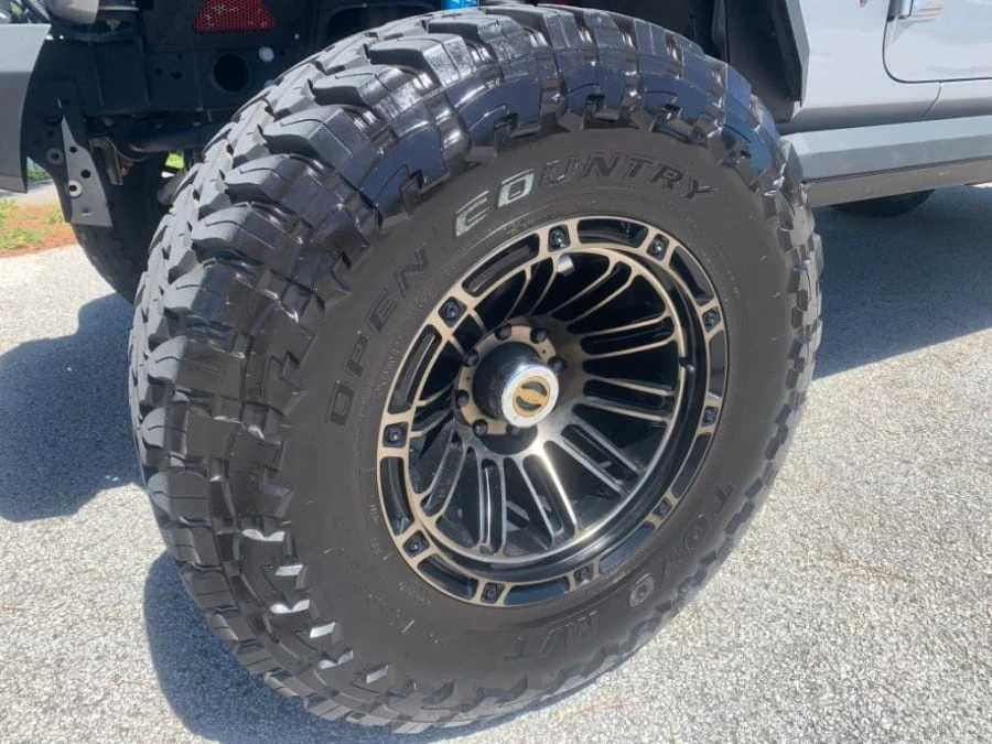 2020 Jeep JT Gladiator - Image 12 of 30