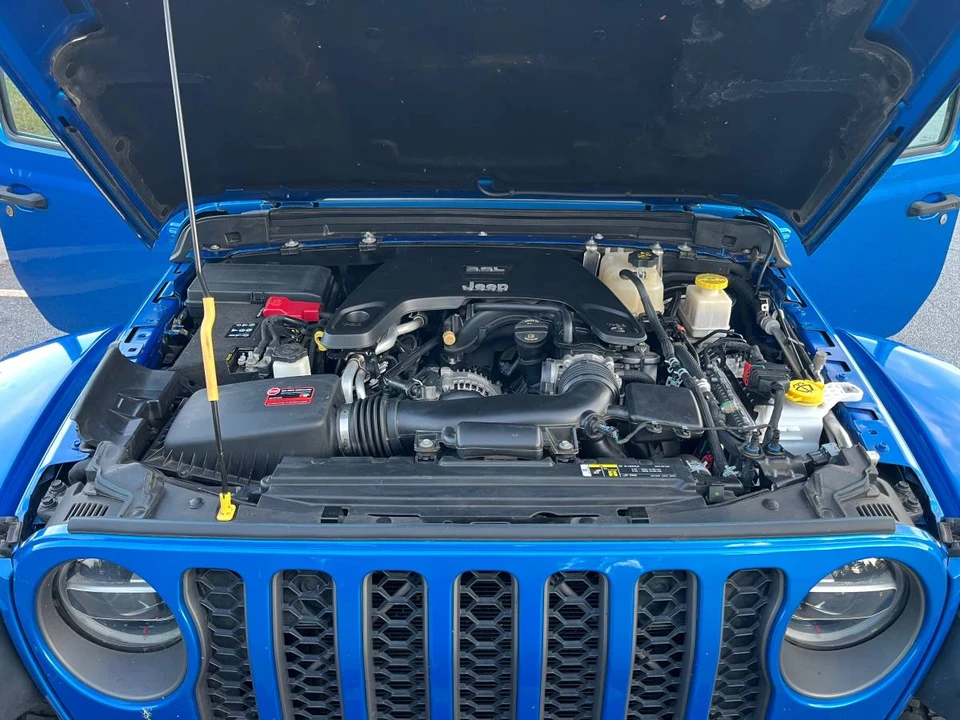 2020 Jeep JT Gladiator - Image 11 of 19