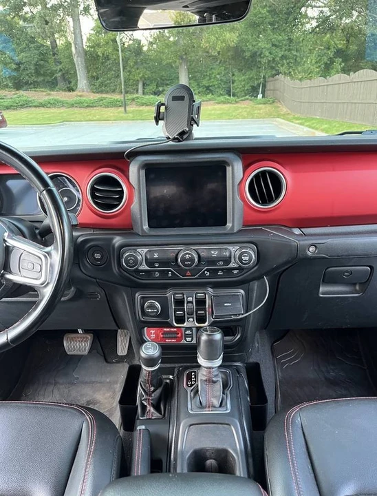 2020 Jeep JT Gladiator - Image 17 of 19