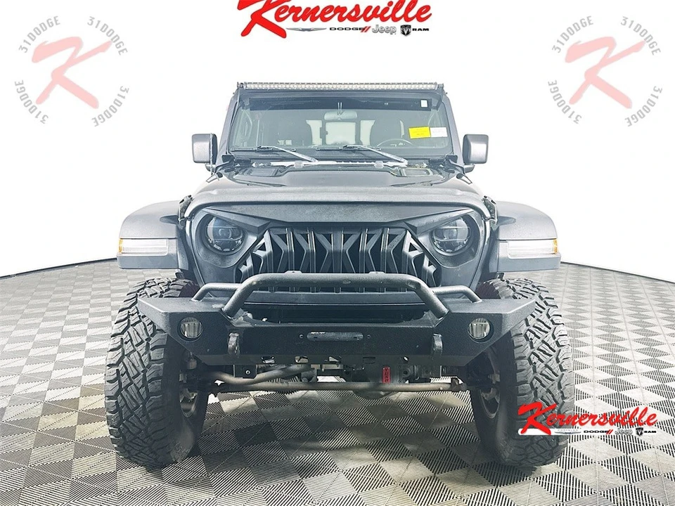 2020 Jeep JT Gladiator - Image 2 of 12