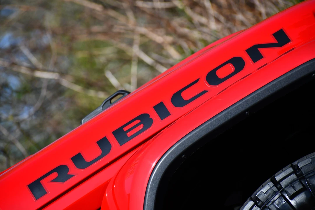 2020 Jeep JT Gladiator - Image 23 of 31