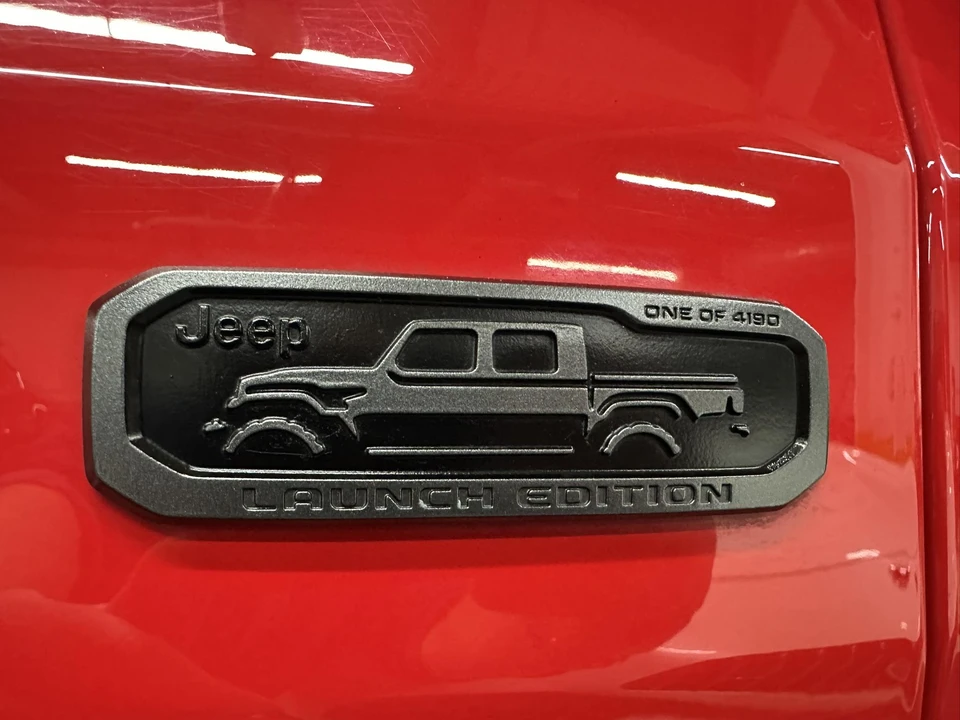 2020 Jeep JT Gladiator - Image 24 of 31