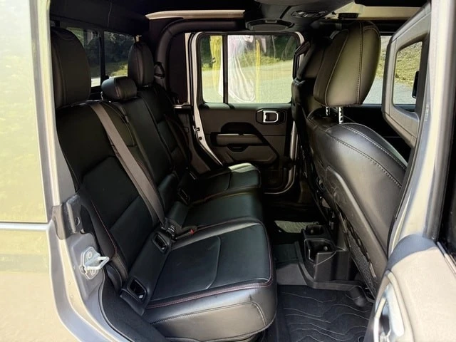 2020 Jeep JT Gladiator - Image 19 of 31