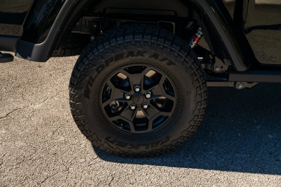 2020 Jeep JT Gladiator - Image 21 of 31