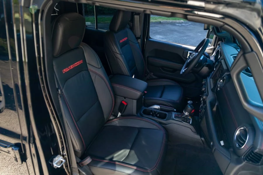 2020 Jeep JT Gladiator - Image 26 of 31