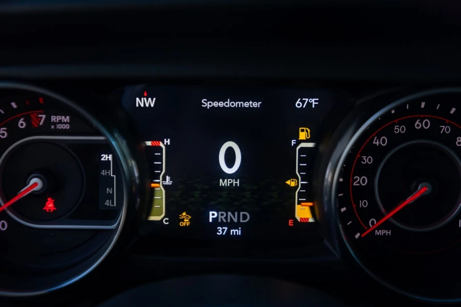 2020 Jeep JT Gladiator - Image 24 of 31