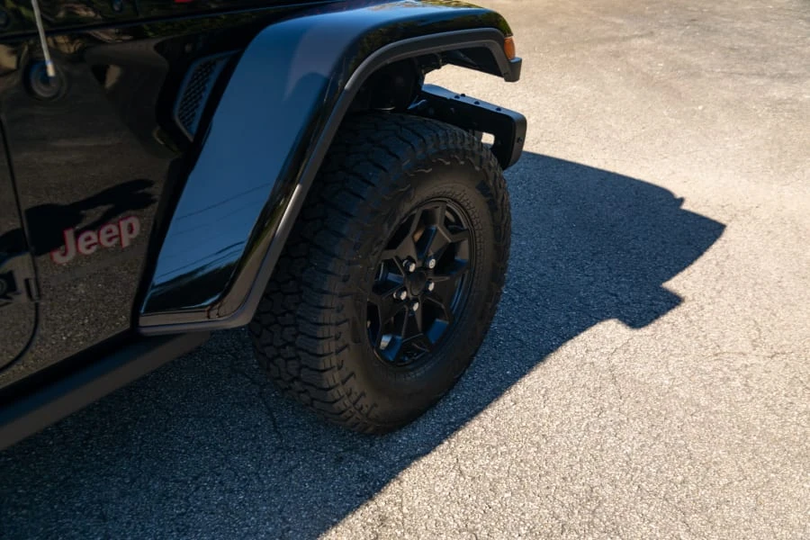 2020 Jeep JT Gladiator - Image 22 of 31