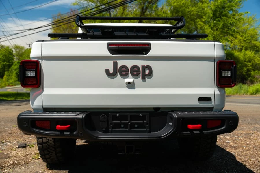 2020 Jeep JT Gladiator - Image 11 of 31