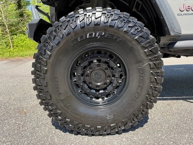 2020 Jeep JT Gladiator - Image 11 of 21
