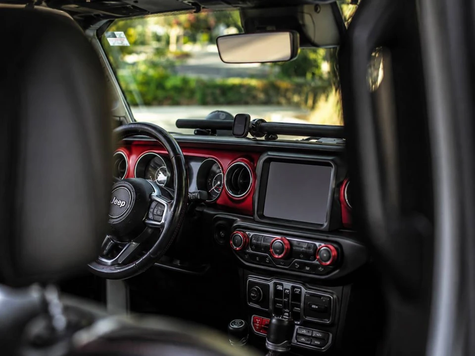 2020 Jeep JT Gladiator - Image 15 of 24