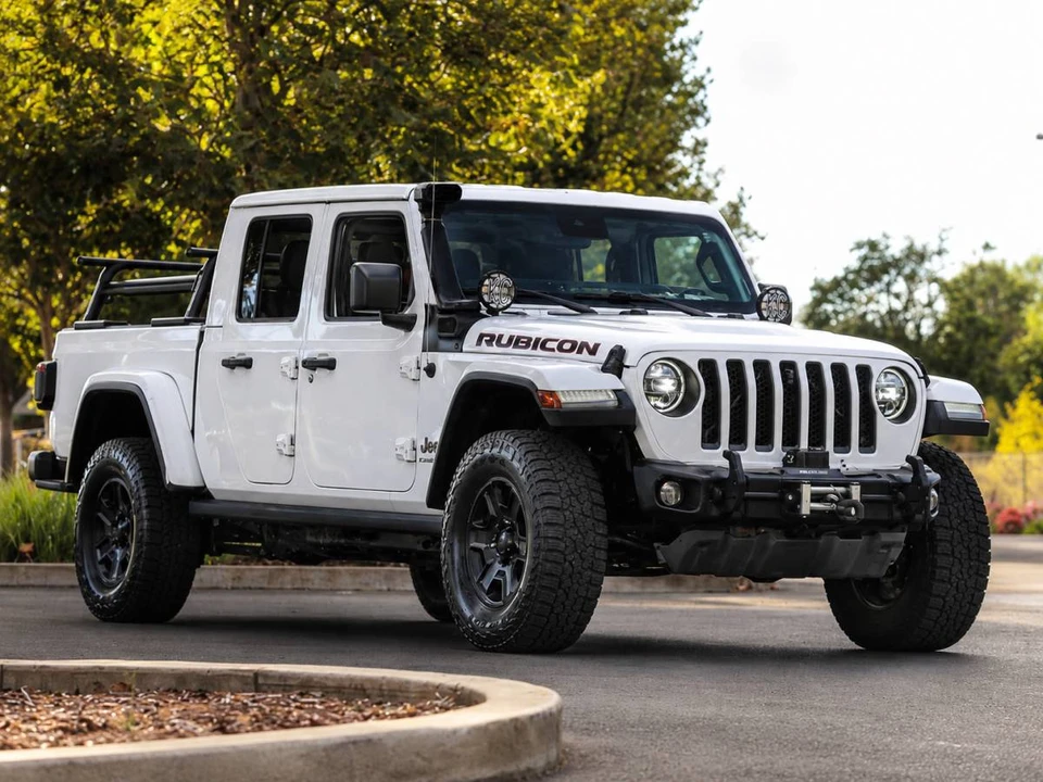2020 Jeep JT Gladiator - Image 11 of 24