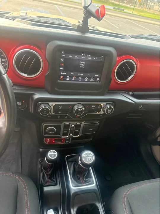 2020 Jeep JT Gladiator - Image 9 of 10