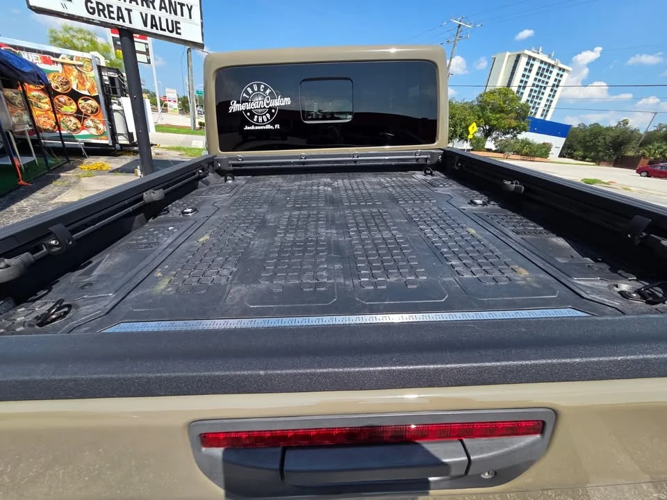 2020 Jeep JT Gladiator - Image 7 of 7