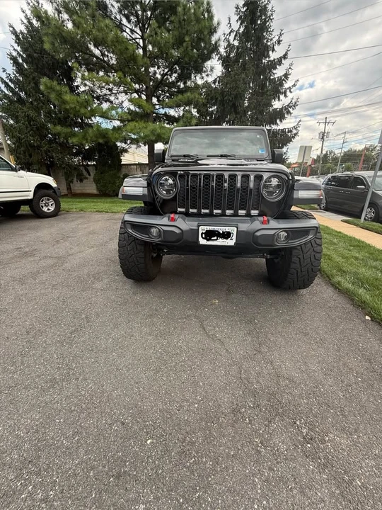 2020 Jeep JT Gladiator - Image 2 of 5