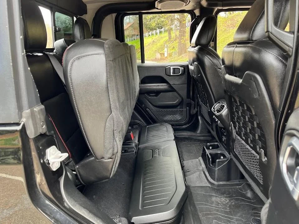 2020 Jeep JT Gladiator - Image 19 of 20