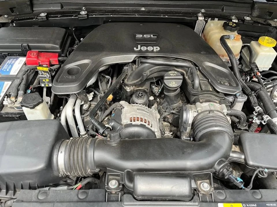 2020 Jeep JT Gladiator - Image 18 of 20